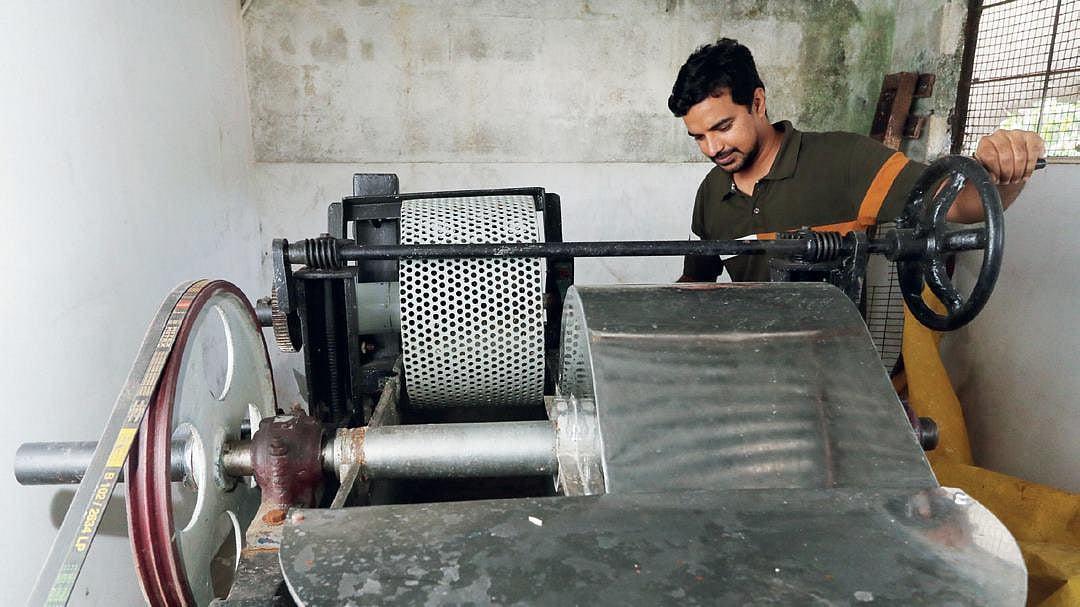 Pulp making