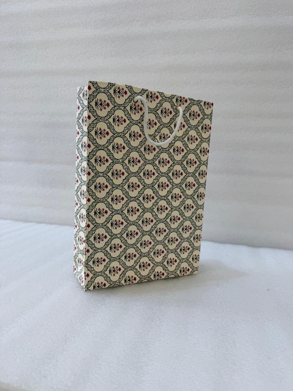 Traditional Motif Return Gift Paper Bag
